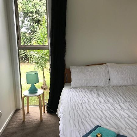 Bed and Breakfast Jennie'S In Whitianga Exterior foto