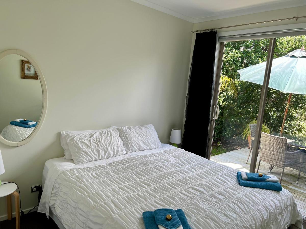 Bed and Breakfast Jennie'S In Whitianga Exterior foto